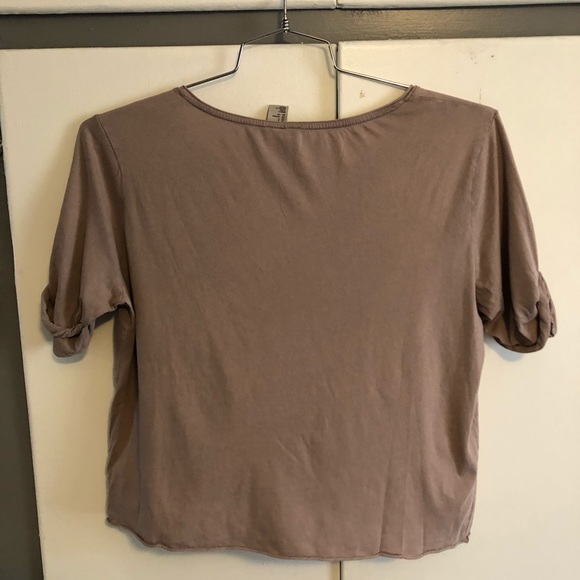 H&M divided distressed cropped mauve t-shirt size small - Picture 3 of 4